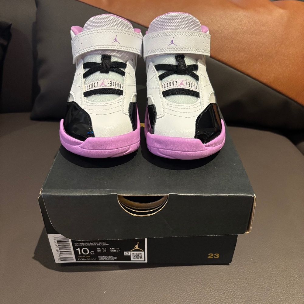 Jordan Jumpman Two Trey Sneakers